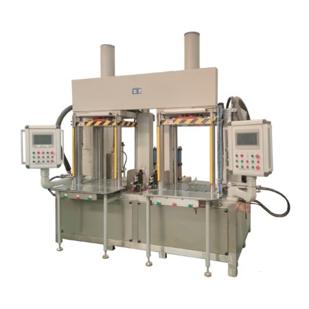 Double-Station Four-Column Type 28T Wax Injection Machine
